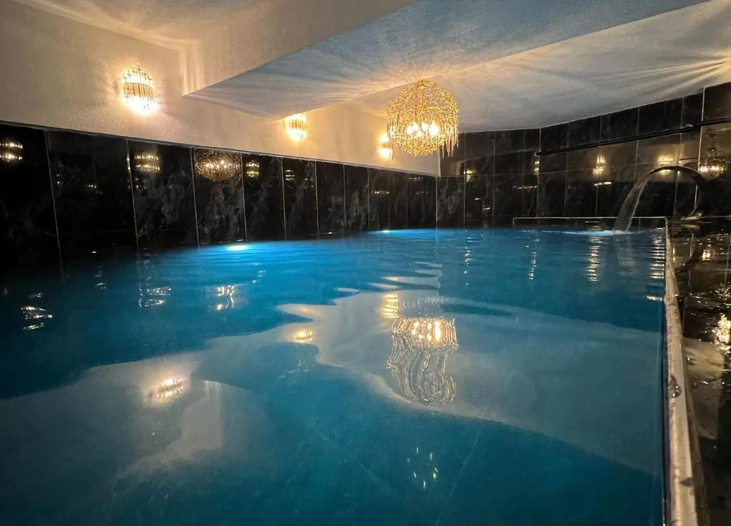 Arena Resort Otel Kagithane Istanbul